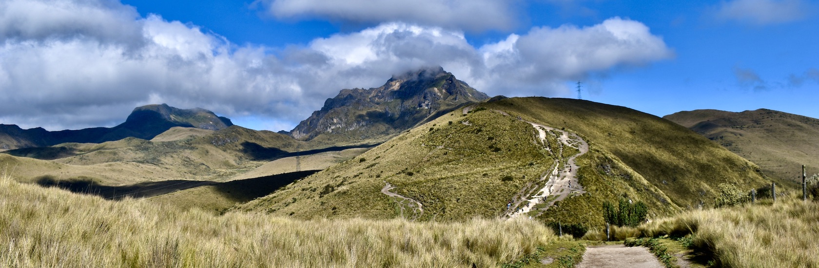 Pichincha hike Pure! Ecuador